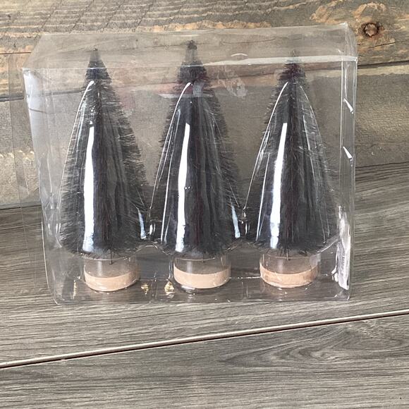 My Little Christmas 6" Sisal Bottlebrush Trees Black Village Halloweentown NEW - Picture 7 of 9